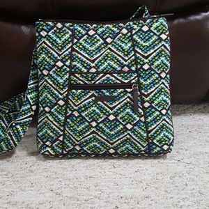 🍀NEW Vera Bradley Hipster Purse Rain Forest 🍀
